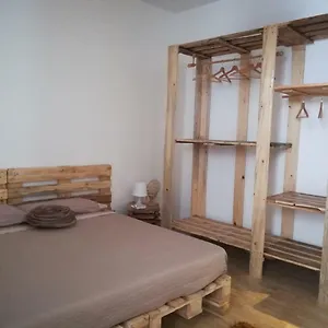  Appartamento Amendola24